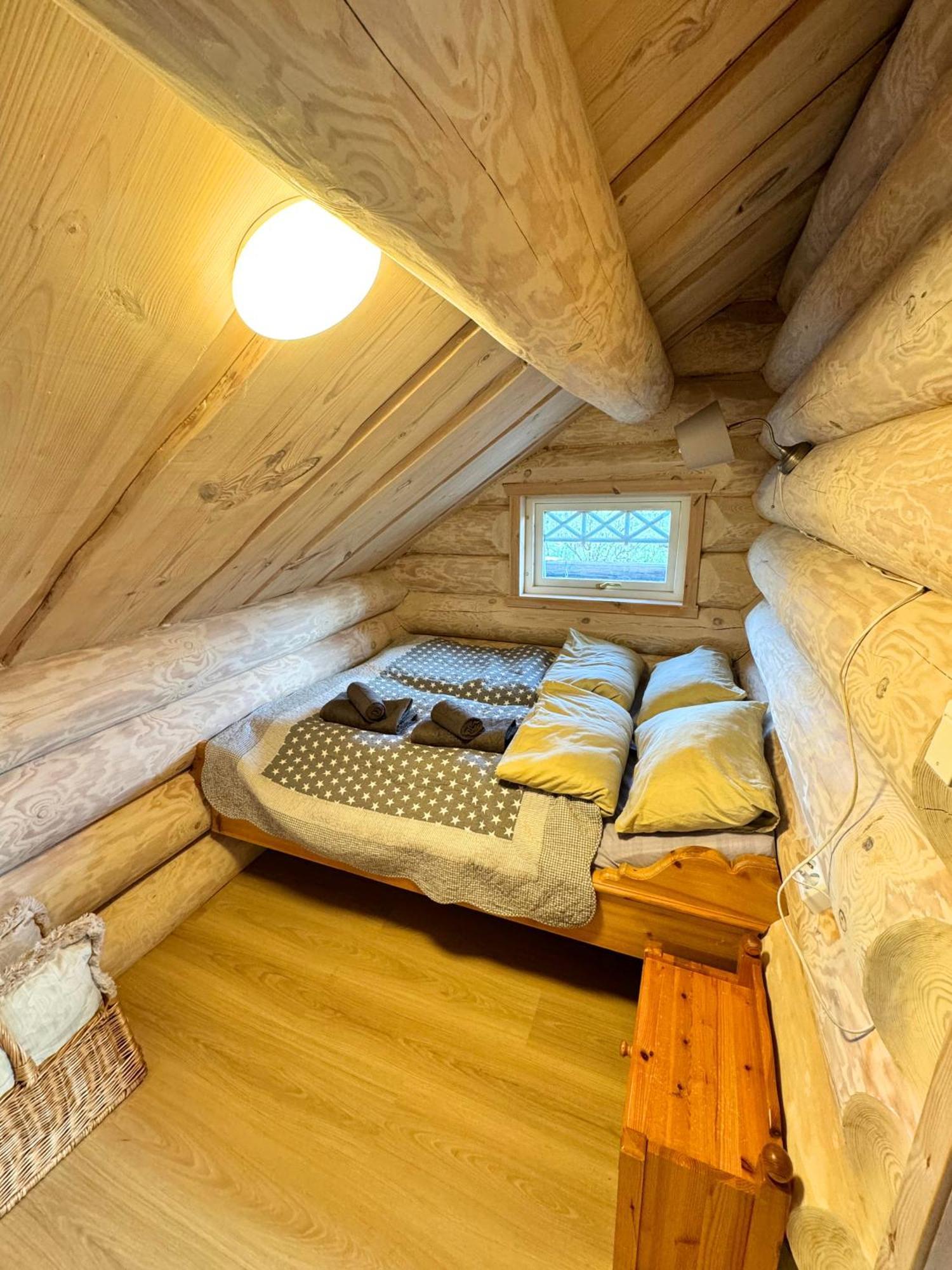 Unique Arctic Timber Cabin Skaidi 외부 사진
